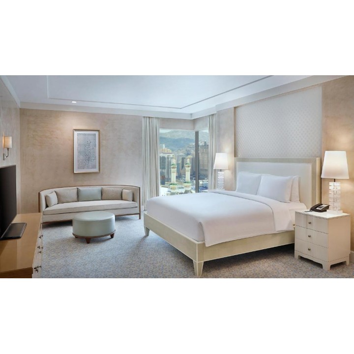 Deluxe Twin Room with Partial Haram View